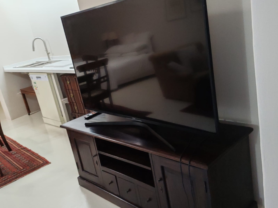 To Let  Bedroom Property for Rent in Beachy Head Western Cape